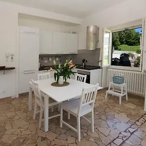 Apartment Vitali Jr